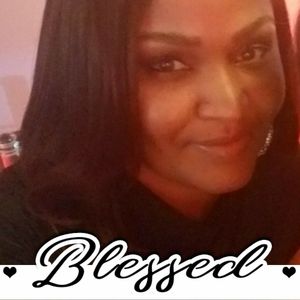 Meet your Posher, Daphne